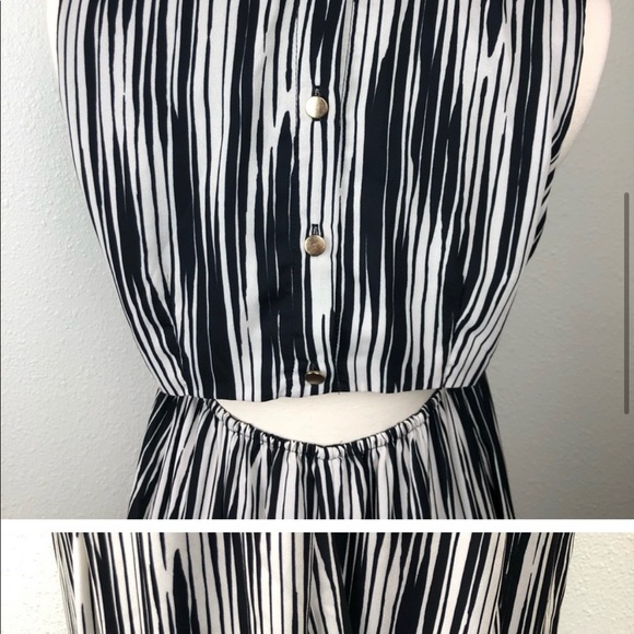 Maternity dress, size small - Picture 4 of 6